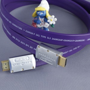 Кабель HDMI - HDMI WireWorld Ultraviolet 6 HDMI-HDMI 9.0m