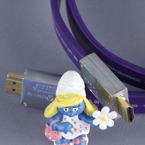 Кабель HDMI - HDMI WireWorld Ultraviolet 6 HDMI-HDMI 0.3m