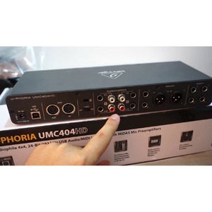 Внешняя звуковая карта с USB Behringer UMC404HD