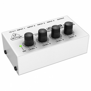 Аналоговый микшер Behringer MX 400 MICROMIX