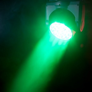 Прожектор полного движения LED American DJ Inno Color Beam Z19