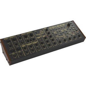 Аналоговый синтезатор Behringer K-2