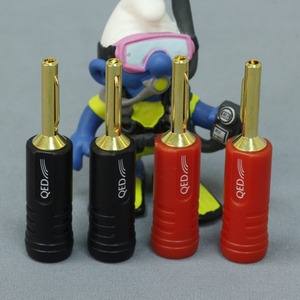 Разъем Банана QED (QE1880) Screwloc Plastic Banana Set-4