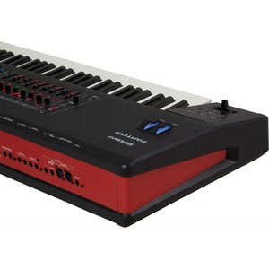 Цифровой синтезатор Roland FANTOM-8