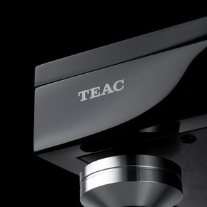 Проигрыватель винила Teac TN-5BB Black