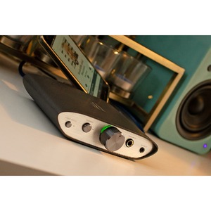 ЦАП транзисторный iFi Audio Zen DAC V2