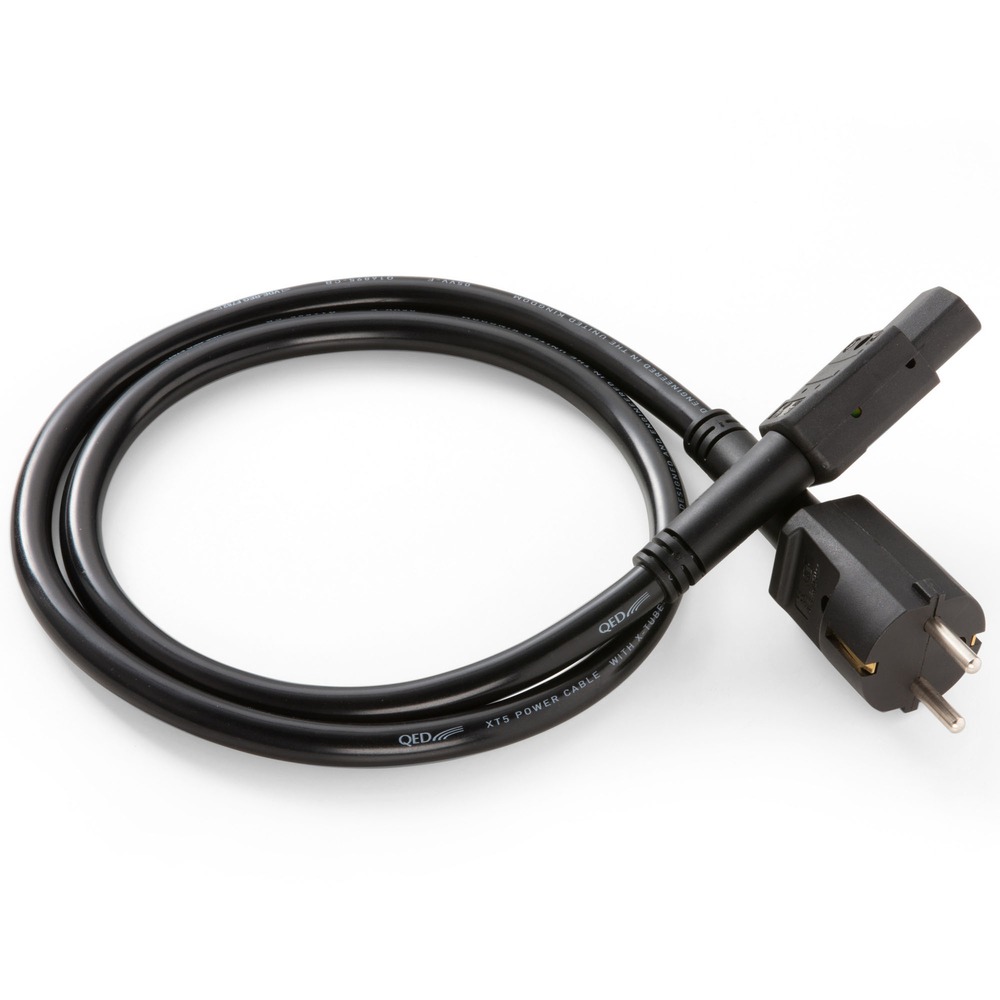 Кабель силовой Schuko - IEC C13 QED (QE4330) XT5 Power Cable 3.0m