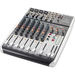 Аналоговый микшер Behringer XENYX Q1204USB